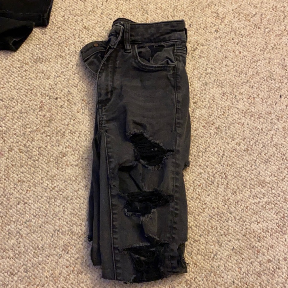 Skinny ripped jeans